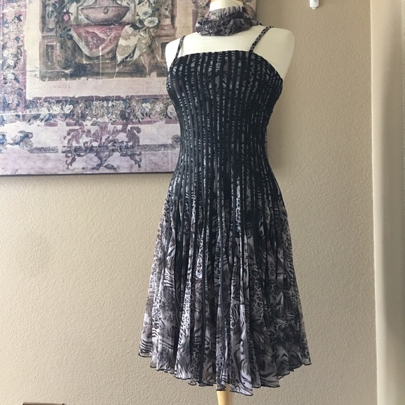 Dancing Queen Dresses & Skirts - Dancing Queen Animal Print Dress With Scarf M